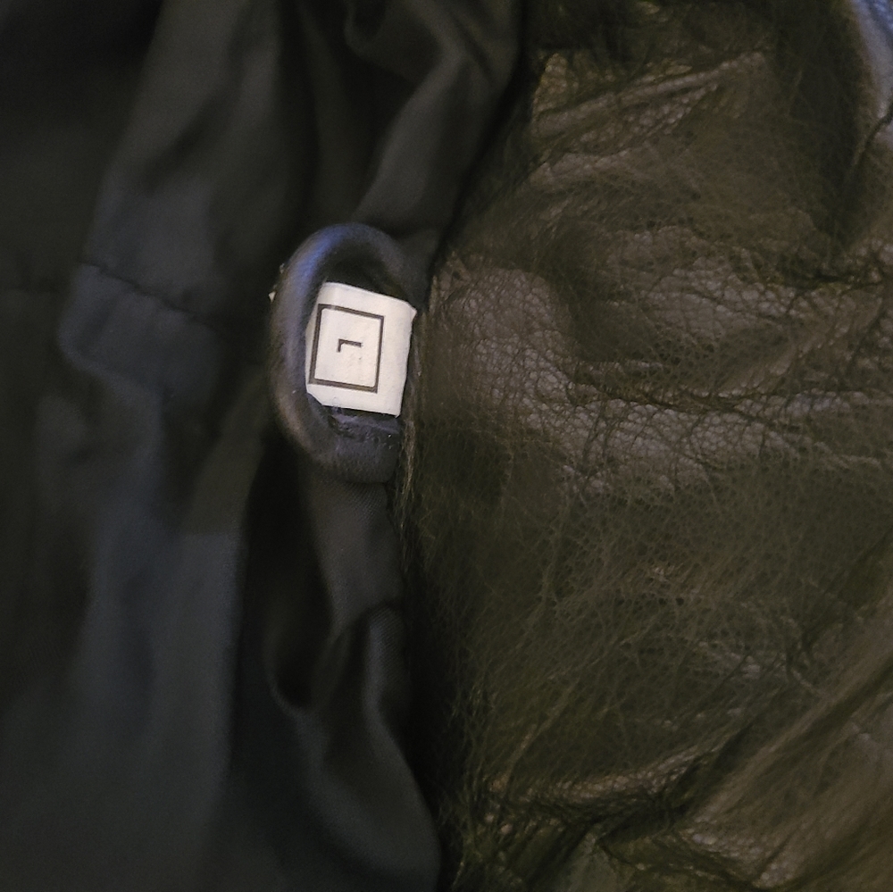 Leather jacket - Picture 6 of 6